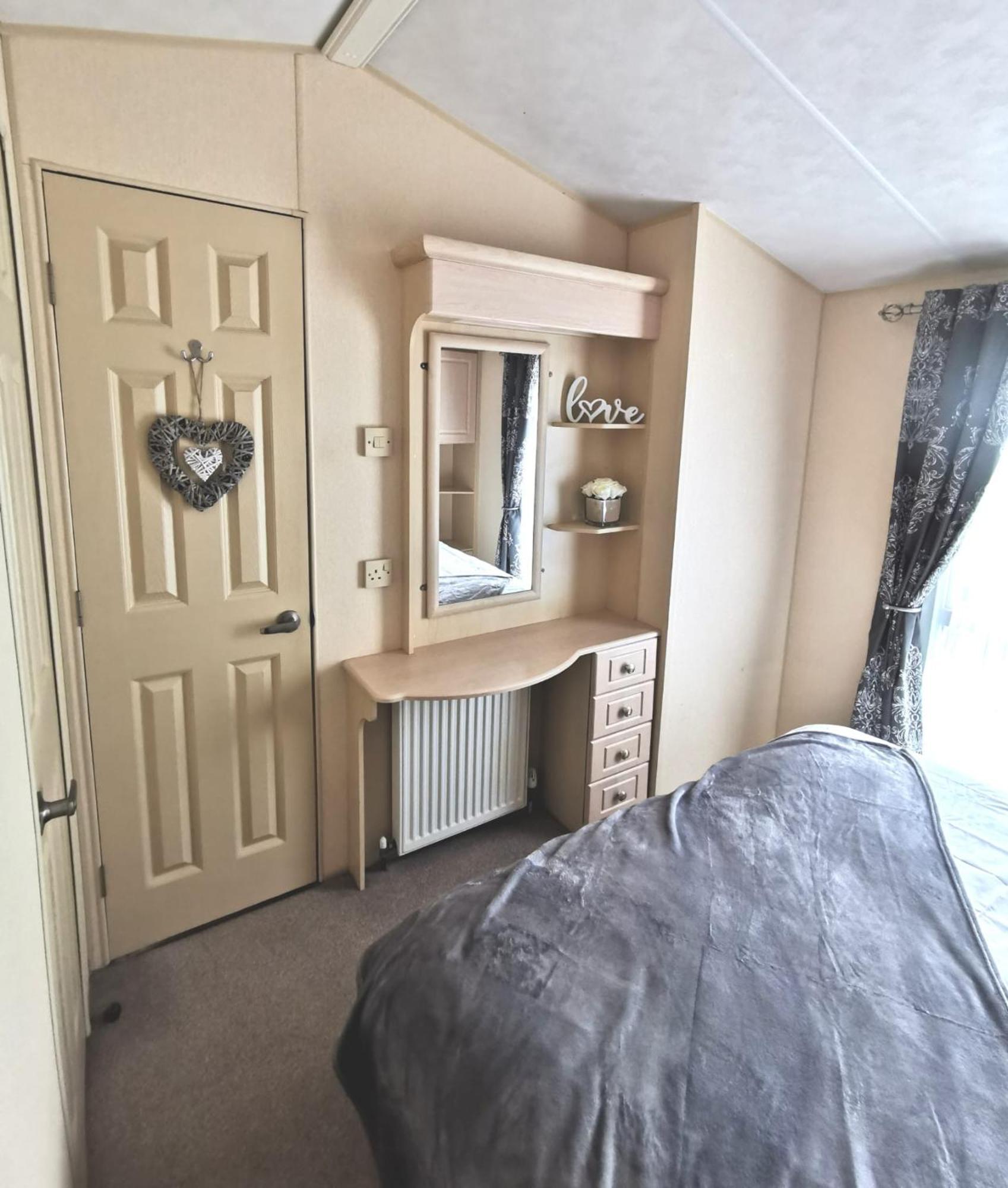 Wonderful 2 Bedroom Mobile Home アベリストウィス エクステリア 写真